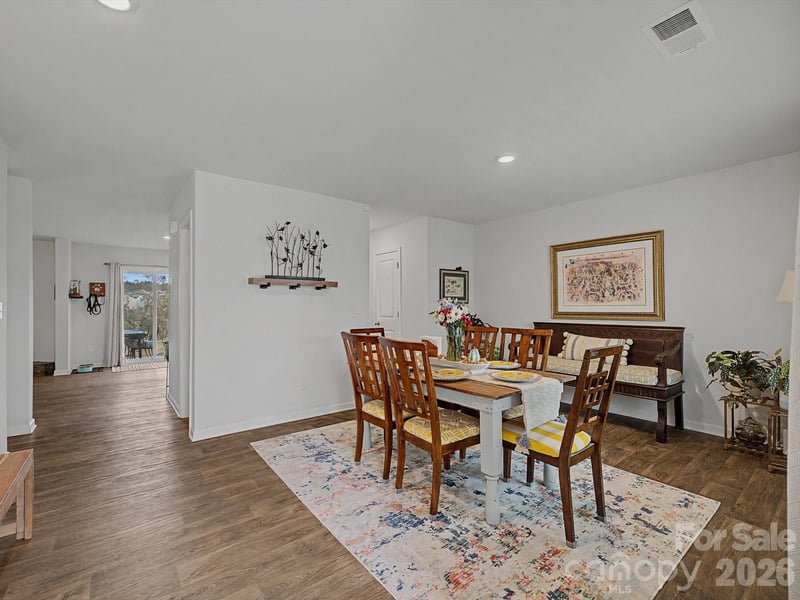 1718 Gaston Mountain Dr, Dallas, NC 28034