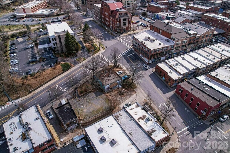 93 Broadway St, Asheville, NC 28801