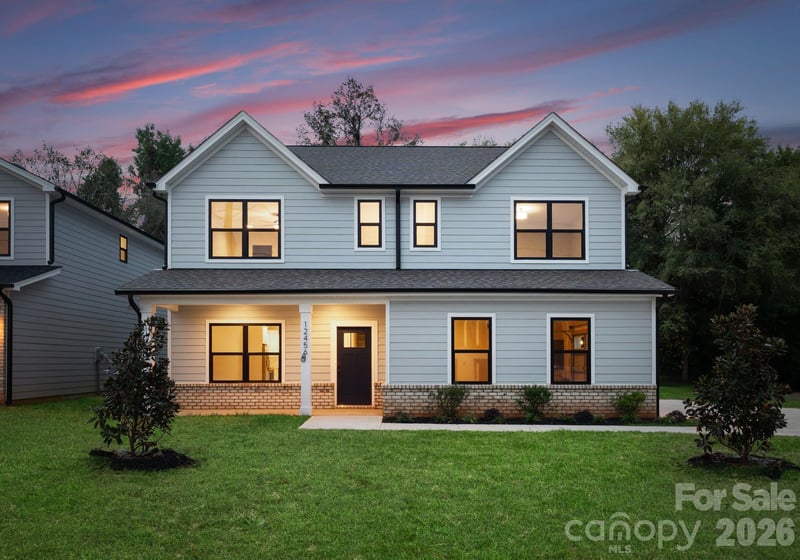 8425 Old Plank Rd, Charlotte, NC 28216