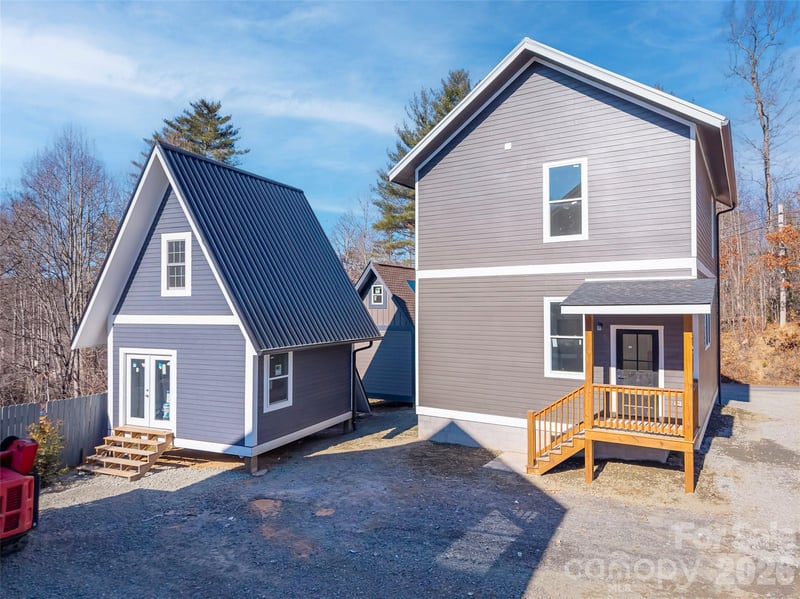 102 Pole Miller Extension, Brevard, NC 28712