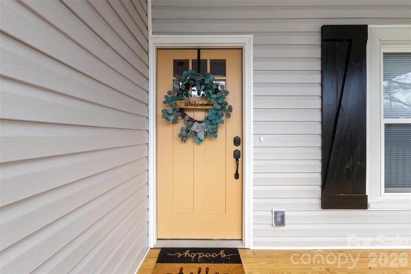 305 Henry St, Belmont, NC 28012