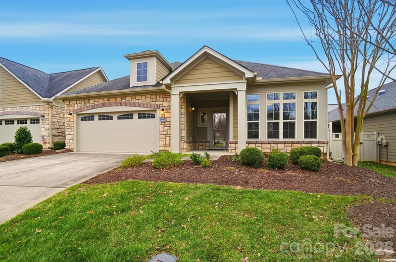 5028 Polo Gate Blvd, Charlotte, NC 28216