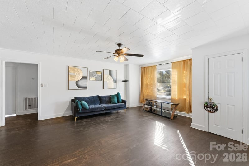 802 Chesterfield Ave, Lancaster, SC 29720
