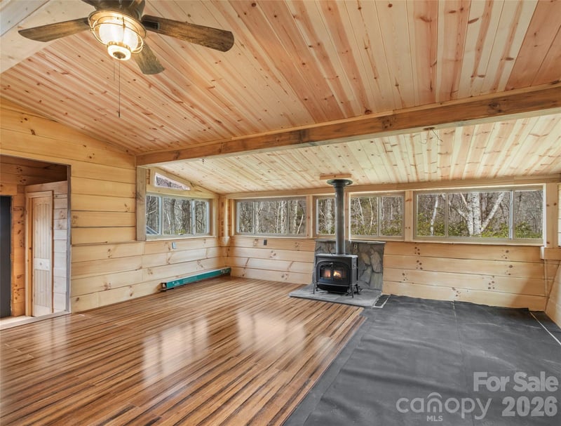 141 Overlook Dr #30, Spruce Pine, NC 28777