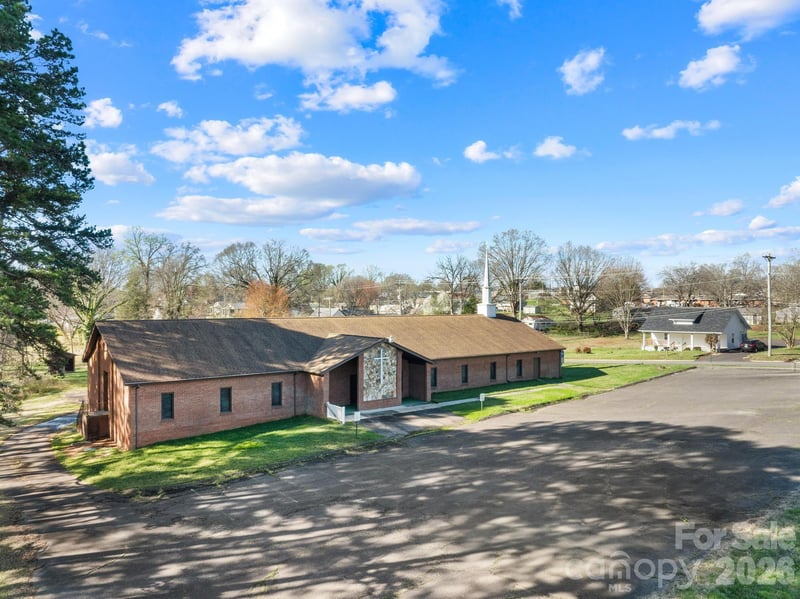 334 Oakland Ave, Statesville, NC 28677