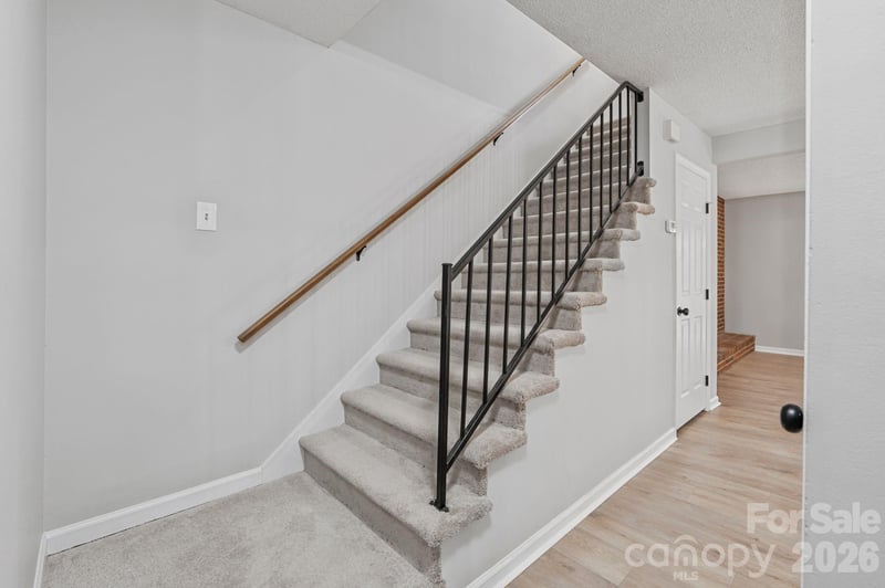 239 13th Avenue Pl #21, Hickory, NC 28601