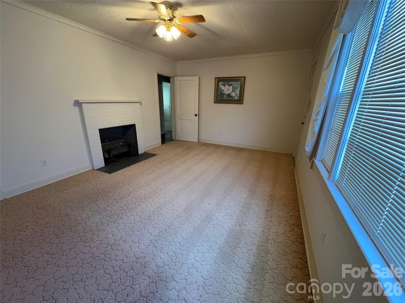 968 Hampton Grace Ave, Lancaster, SC 29720