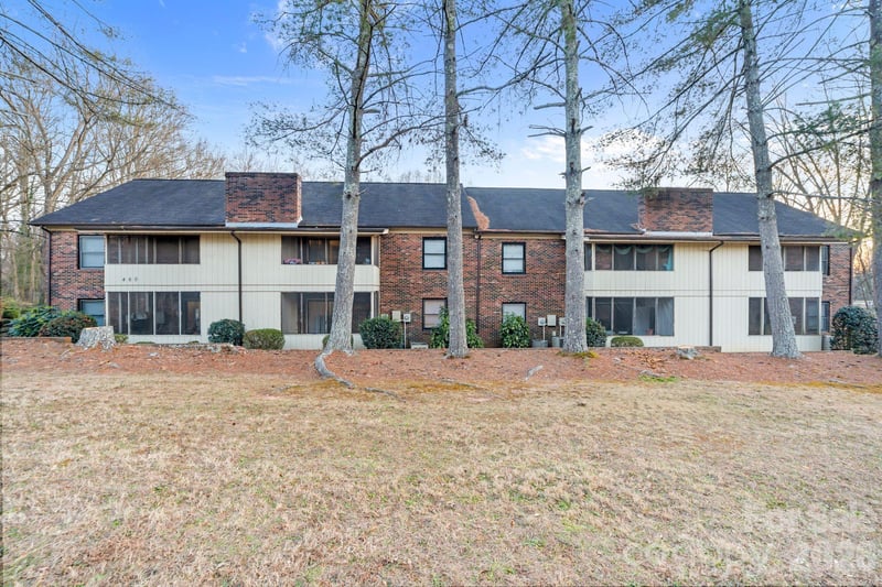 460 14th Ave, Hickory, NC 28601