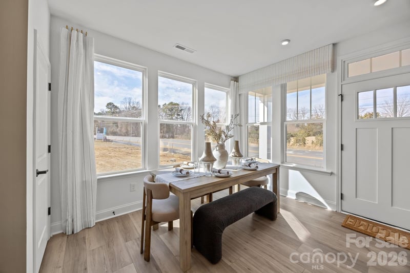 5012 Asher James Ln, Charlotte, NC 28262