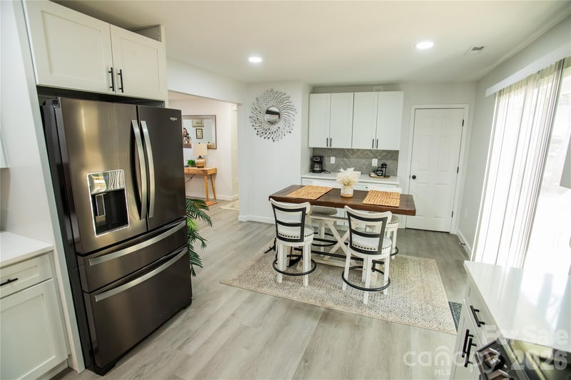 2116 Eastway Dr, Charlotte, NC 28205