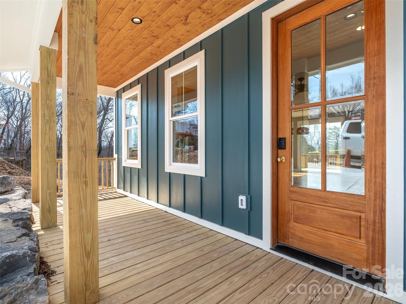 112 Alma Ln, Asheville, NC 28806