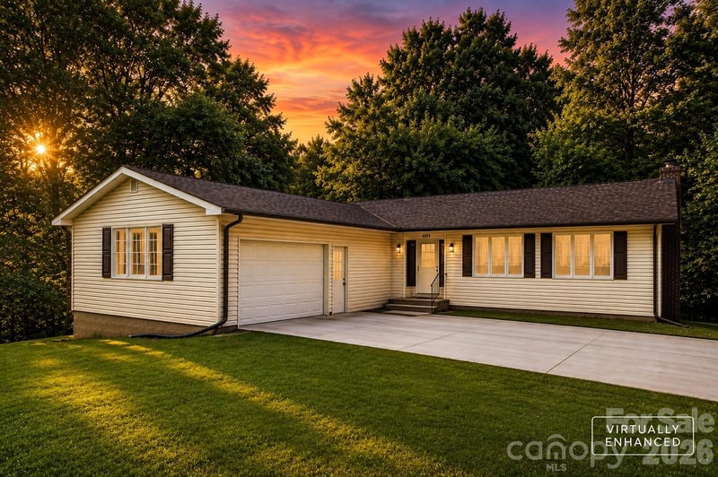 4515 Botany Trl, Maiden, NC 28650
