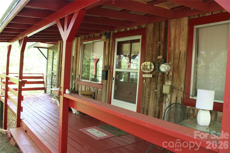 465 Enchanted Forest Dr, Sylva, NC 28779