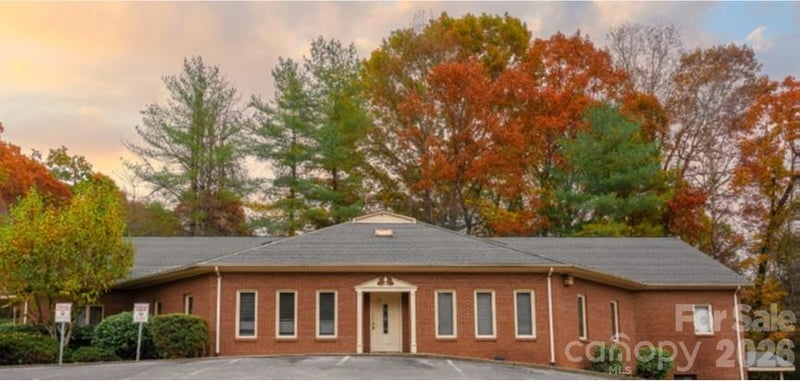 1170 Medical Ct, Marion, NC 28752