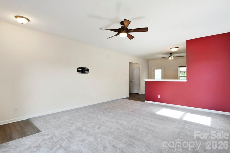 1175 Valley St #111, Statesville, NC 28677