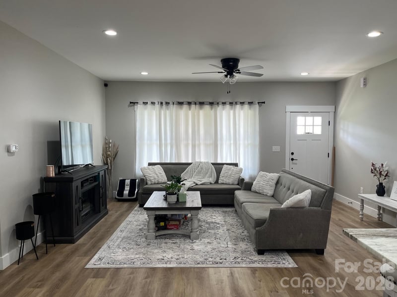 4050 Fairview Dr #9, Maiden, NC 28650