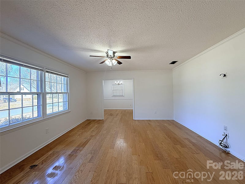 6625 Old Post Rd, Charlotte, NC 28212