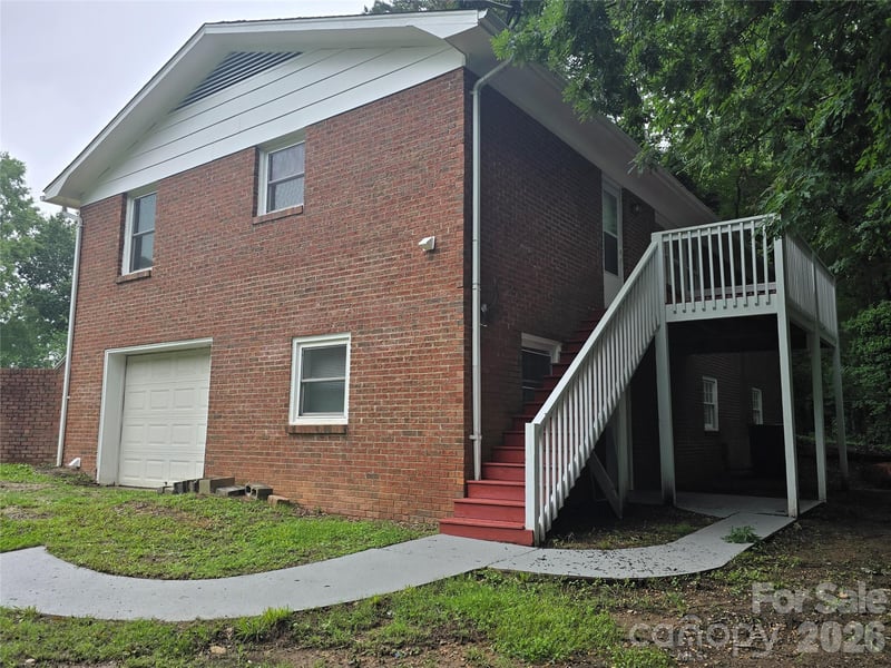 1660 Songwood Rd, Concord, NC 28025