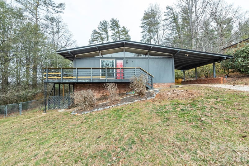 4 Stockwood Rd, Asheville, NC 28803