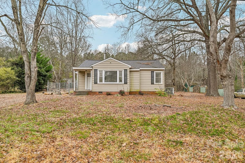 607 Westway Dr, Gastonia, NC 28054