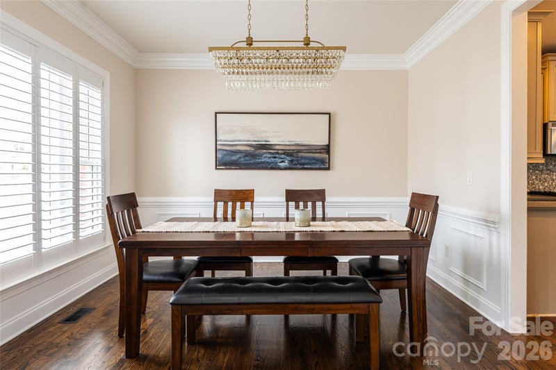 9 Rosebay Ln, Asheville, NC 28803