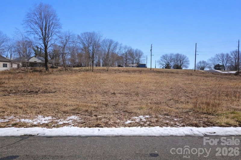 24 Alabama Ave #2, Marion, NC 28752