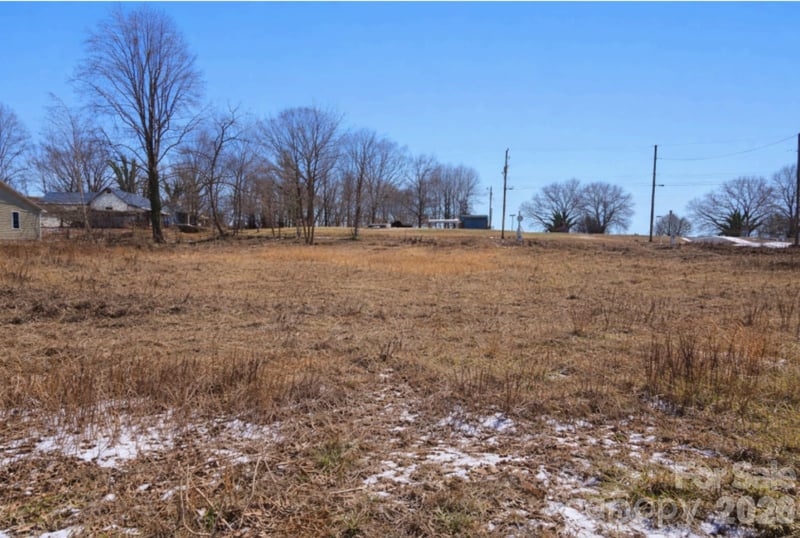 24 Alabama Ave #2, Marion, NC 28752
