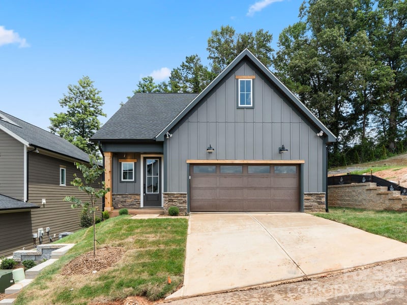 116 Chapel Crossing Ln #11, Weaverville, NC 28787