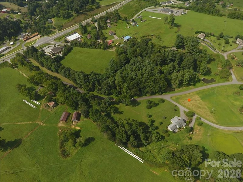 Barebridge Dr #47, Burnsville, NC 28714