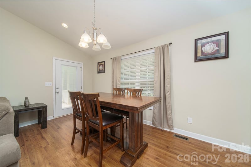 119 Bluff Ct, Statesville, NC 28625