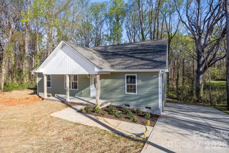 1700 Bringle Ferry Rd, Salisbury, NC 28146