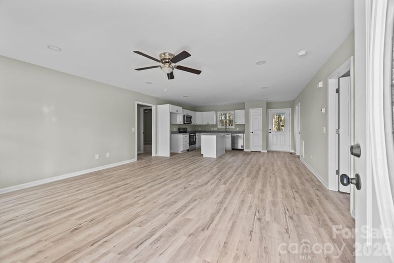 1700 Bringle Ferry Rd, Salisbury, NC 28146