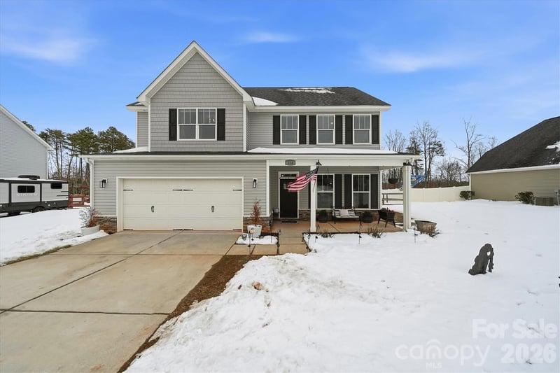 136 Mountain Island Dr, Statesville, NC 28677