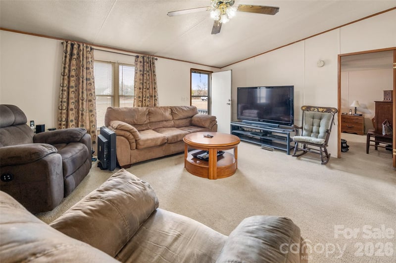 2748 Flat Creek Rd, Lancaster, SC 29720