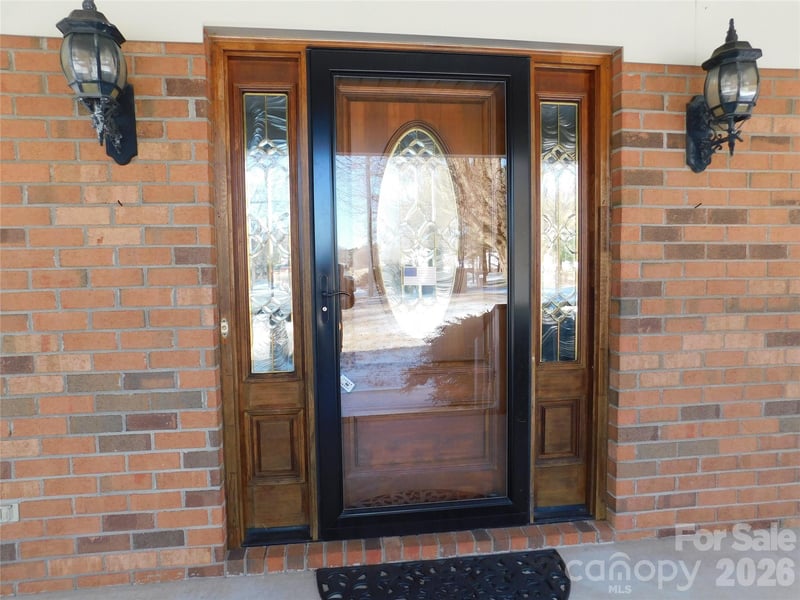 175 Briarfield Dr, Mooresville, NC 28115
