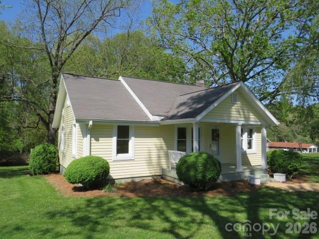 736 Country Club Dr, State Road, NC 28676