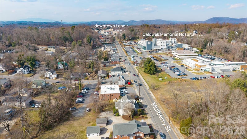 508 Mulberry St, Lenoir, NC 28645