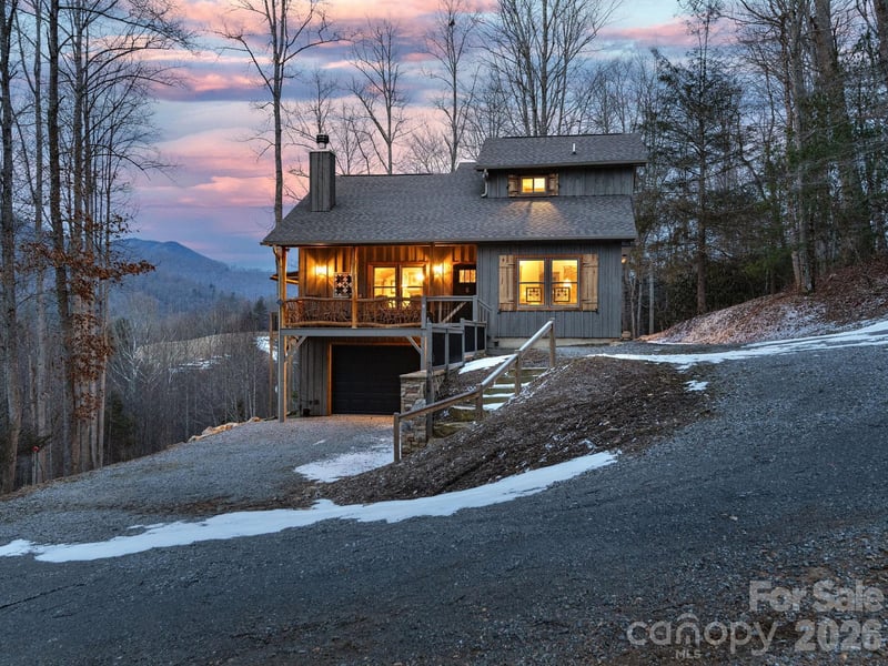 166 Harleys Cv, Waynesville, NC 28785
