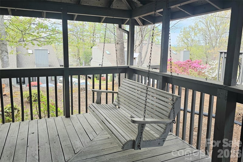 703 Independence Trl, Morganton, NC 28655