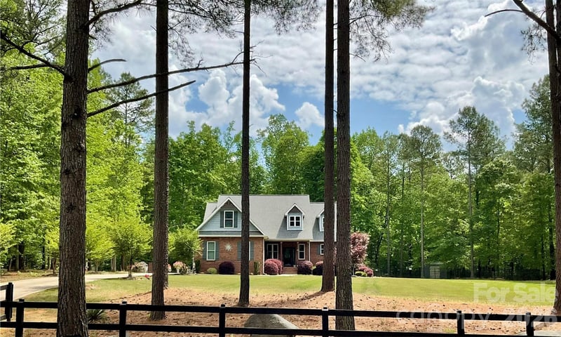 790 Brandon Rd, Clover, SC 29710