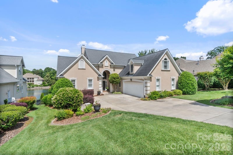 17825 Spinnakers Reach Dr, Cornelius, NC 28031