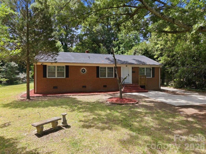 631 Townsend Ave, Gastonia, NC 28052