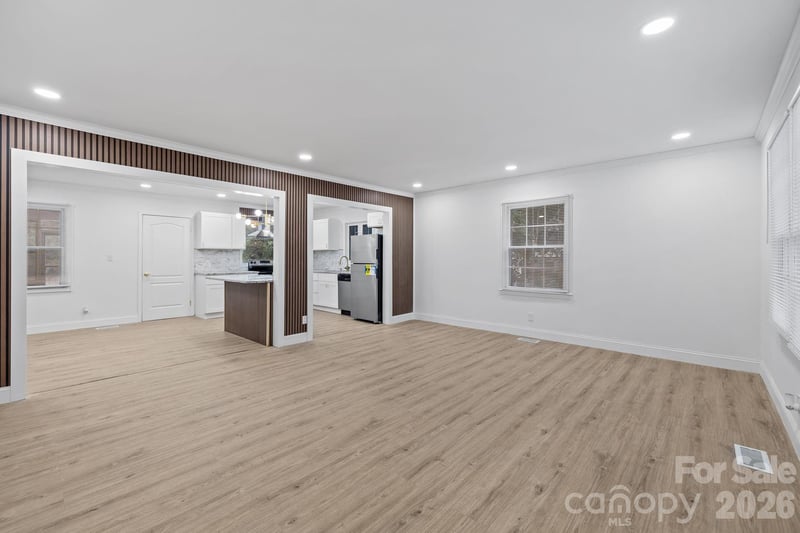 631 Townsend Ave, Gastonia, NC 28052