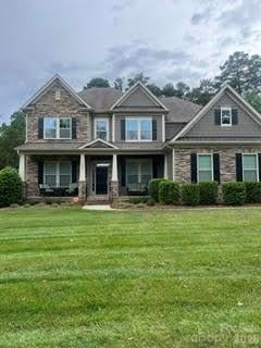1209 Vickery Dr, Matthews, NC 28104