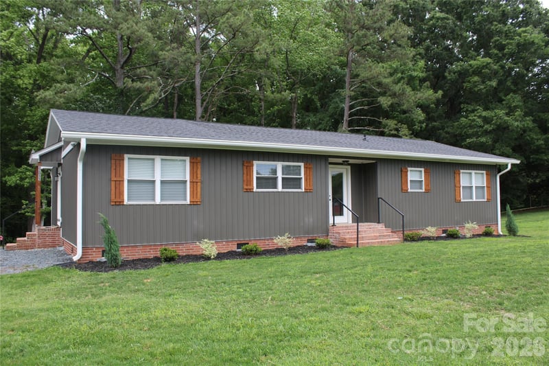 22055 Oakwood Rd, Albemarle, NC 28001