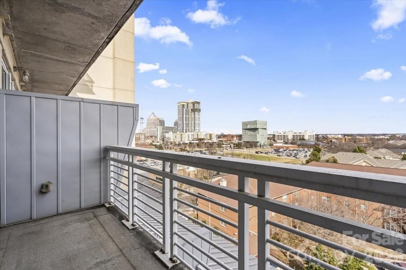 505 6th St #814, Charlotte, NC 28202