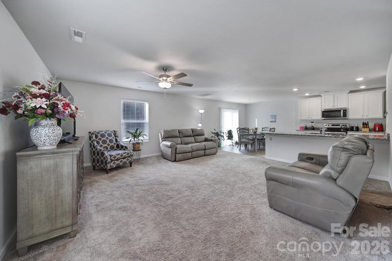 654 Lancelot Dr, Richburg, SC 29729