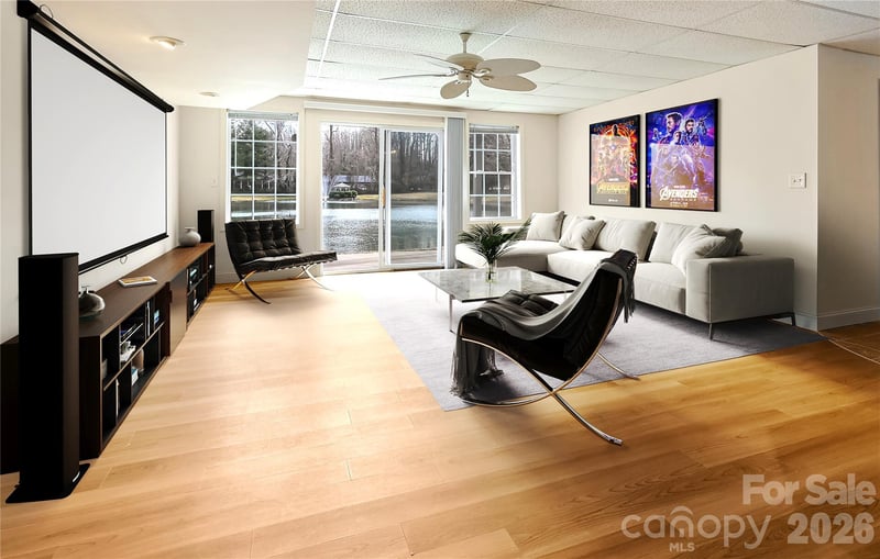 30 Grist Mill Dr, Hendersonville, NC 28739
