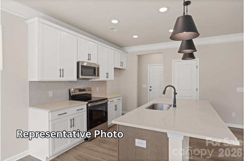 15216 First Broad Dr, Huntersville, NC 28078
