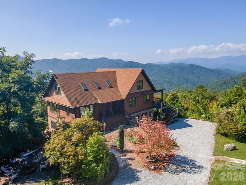 37 Jones Knob Rd, Franklin, NC 28734